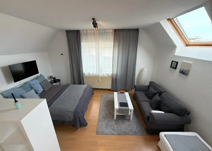 Gemuetliches In 38m2 Mit Klimaanlage 아파트